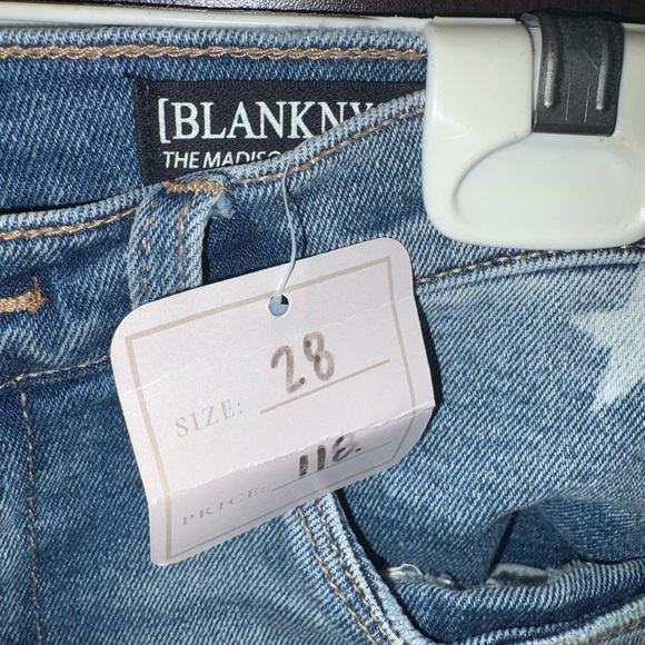 NWT Star Patterned blanknyc Blue Jeans - Picture 3 of 4